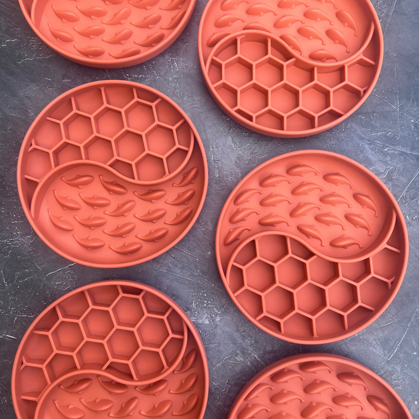 Honeycomb Slow Feeder